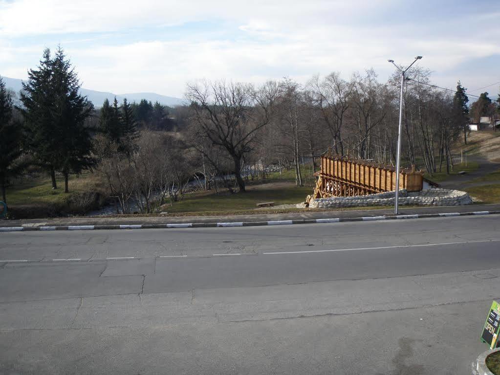 Bistrica Hotel Samokov Exteriör bild